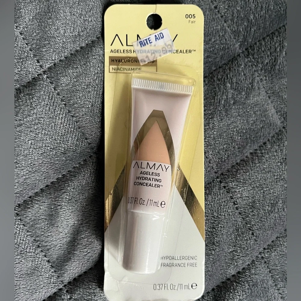 Almay Ageless Hydrating Concealer - Cream #005 fair